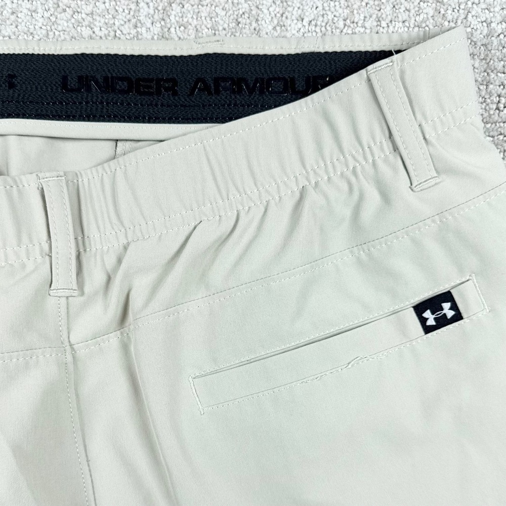 Under Armour Mens 35 Beige Match Play Drive 10" Performance Stretch Golf Shorts